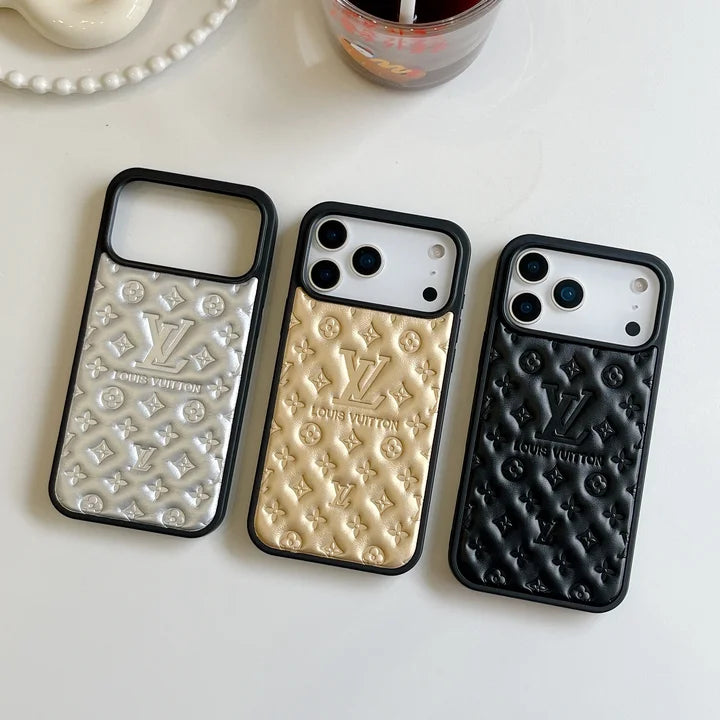 Louis Vuitton iPhone 18 Pro Case – Luxury Monogram Cover - Silver