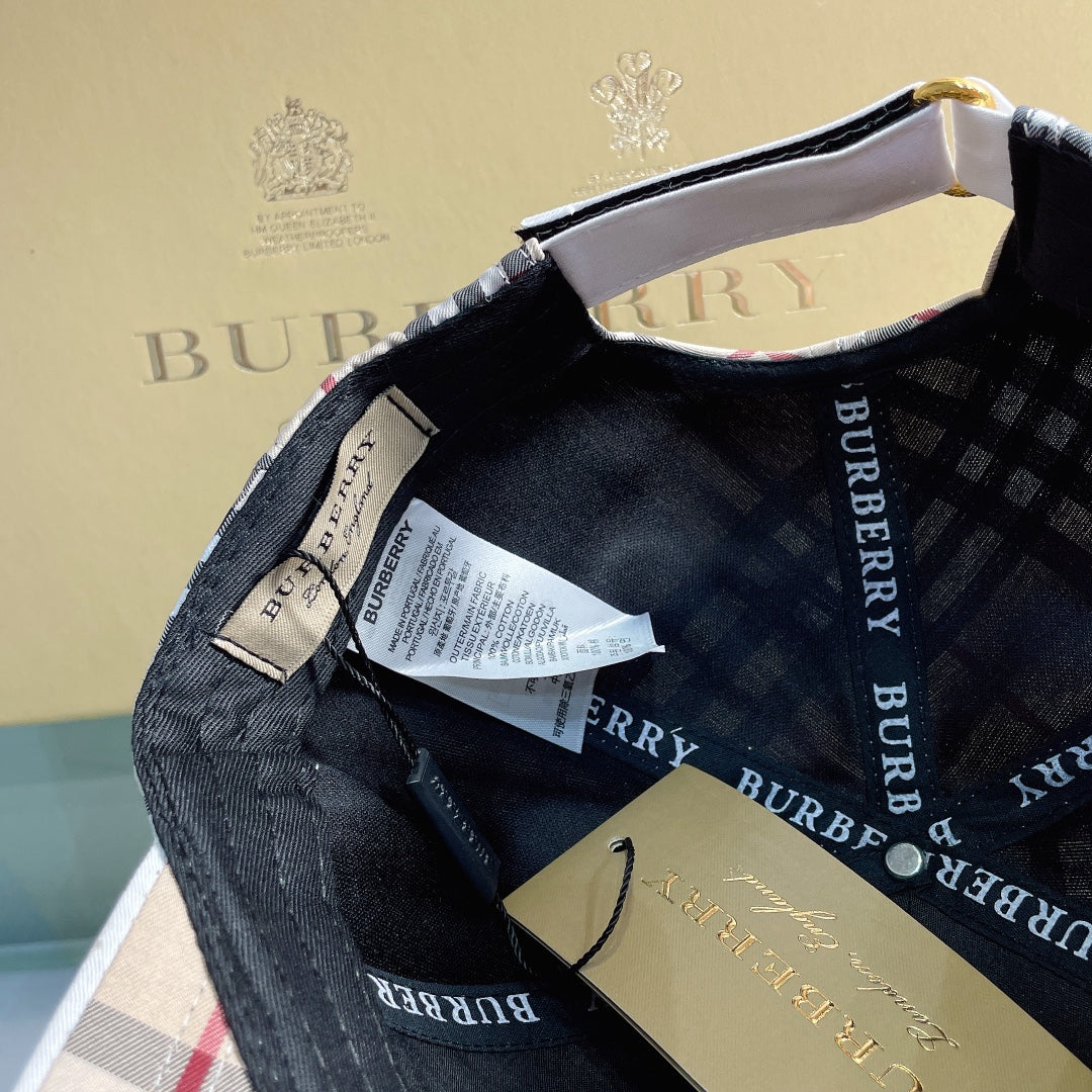 Burberry Baseball Cap Classic Check Embroidered