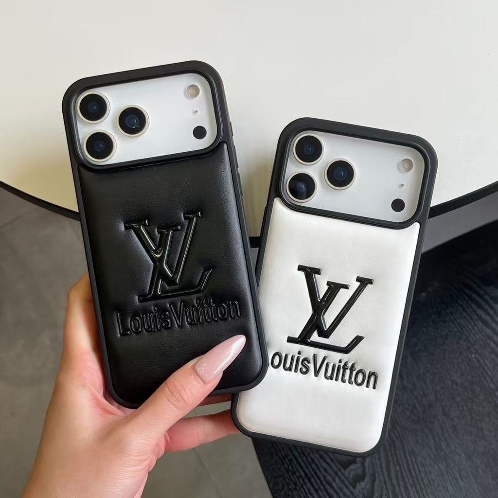 Luxury Louis Vuitton iPhone 18 Pro Case – Ultra-Slim Designer LV Cover For iPhone
