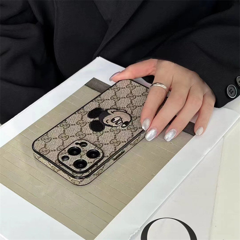 Gucci Mickey iPhone 17 Pro case 2
