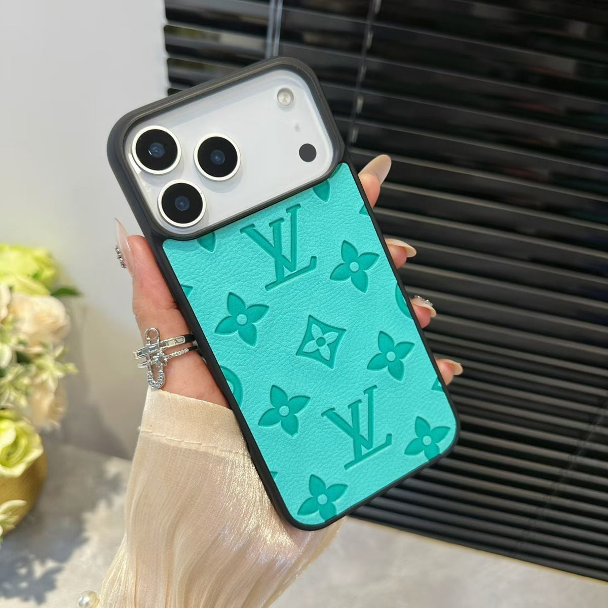 Louis Vuitton iPhone 17 Pro Max Case – Luxury LV iPhone Case