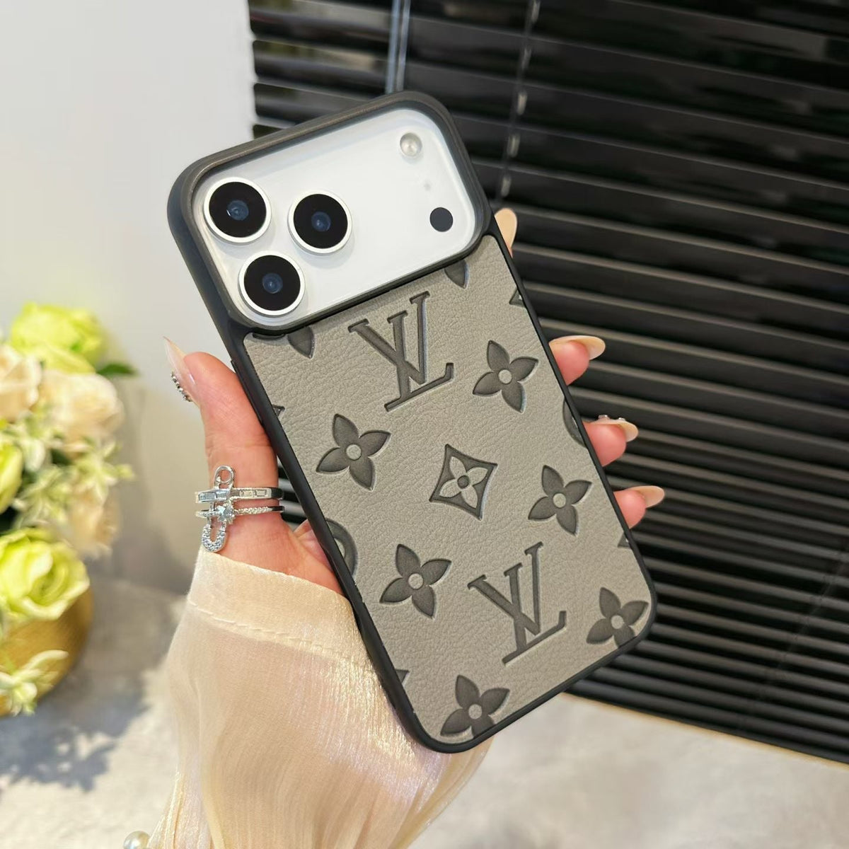 Louis Vuitton iPhone 17 Pro Max Case – Luxury LV iPhone Case