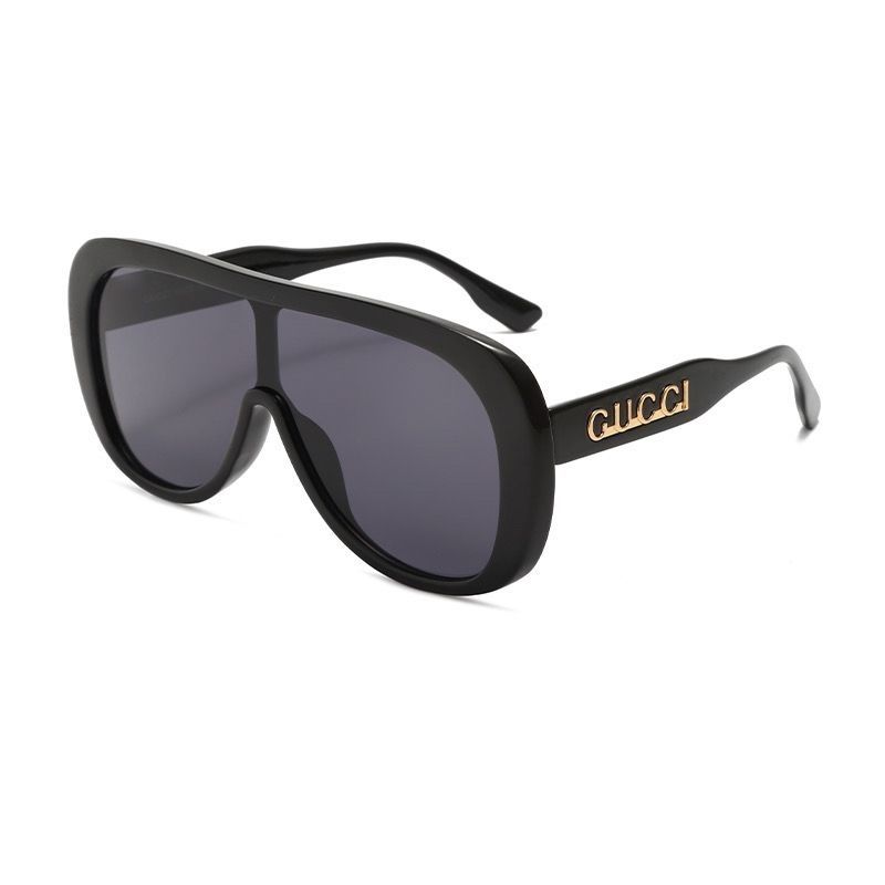 Gucci GG Oversized One-Piece Shield Polarized Sunglasses