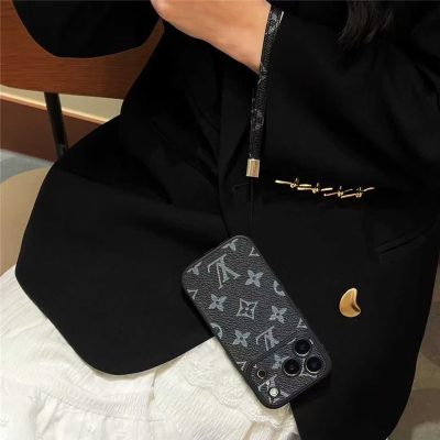 Louis Vuitton iPhone 17 Pro Max Case with Strap – Luxury Monogram Designer Cover