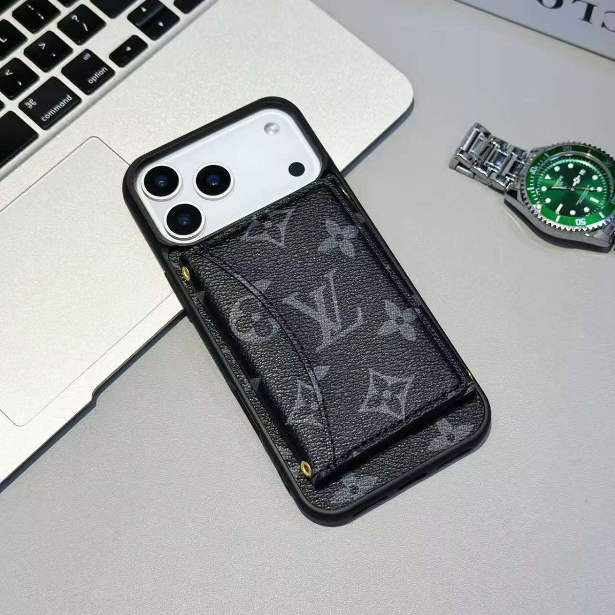 Louis Vuitton iPhone 17 Pro Max Case – Luxury LV iPhone Case